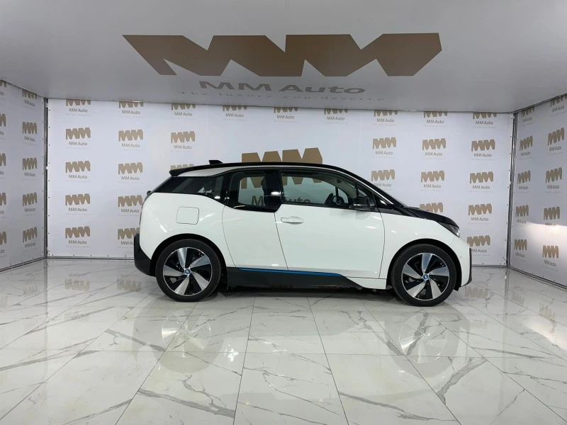 BMW i3 120Ah 170кс термопомпа, снимка 3 - Автомобили и джипове - 42746712