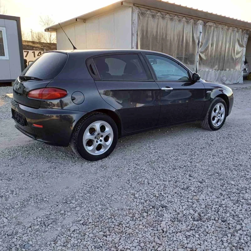 Alfa Romeo 147 1.6i 16V* GPL-Metano* UNIKAT* , снимка 11 - Автомобили и джипове - 44172649