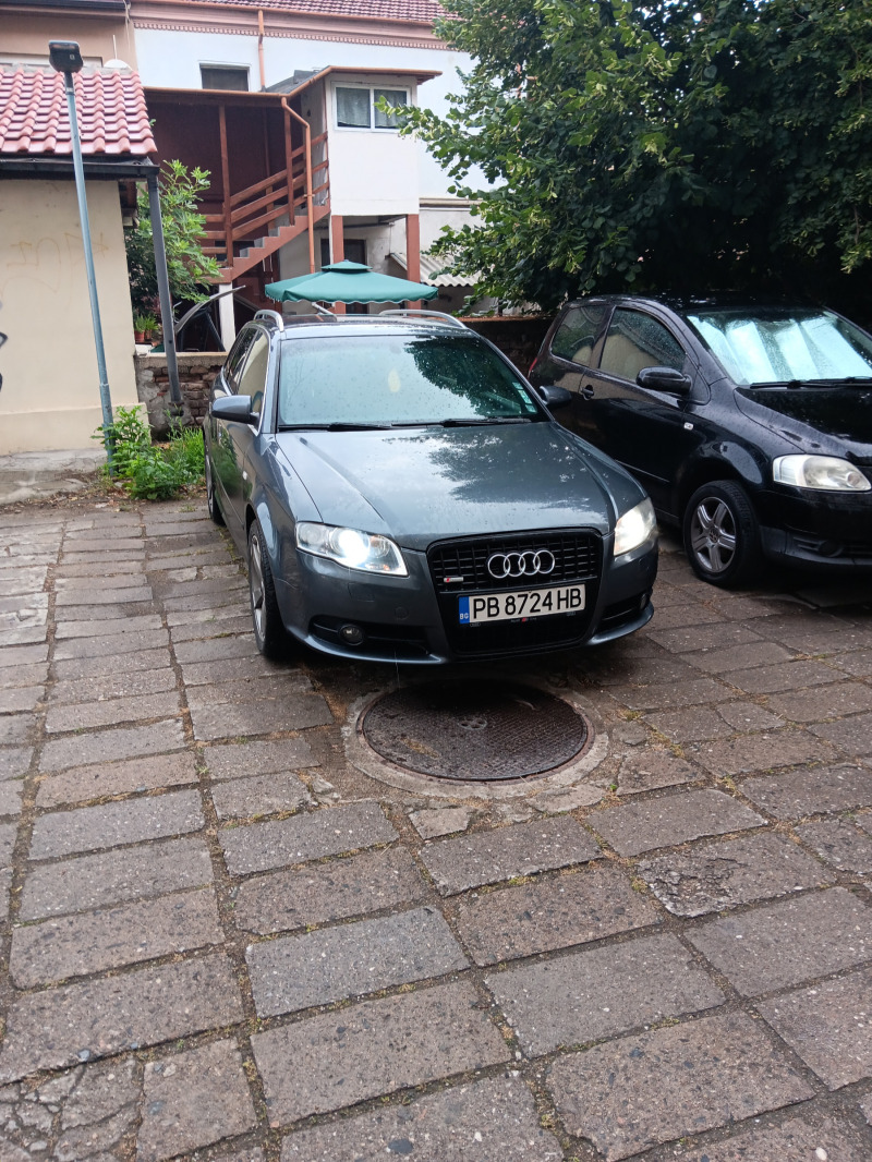 Audi A4, снимка 1 - Автомобили и джипове - 46392548