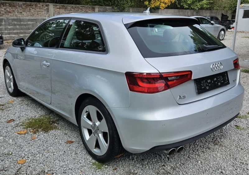 Audi A3 2.0 TDI AUTOMAT, снимка 4 - Автомобили и джипове - 47577940