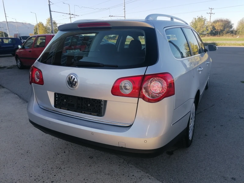 VW Passat 1.9 TDI, снимка 4 - Автомобили и джипове - 47592640