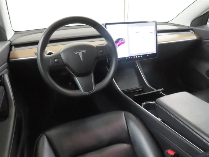 Tesla Model 3  4х4 Европейска Гаранция, снимка 5 - Автомобили и джипове - 47851118