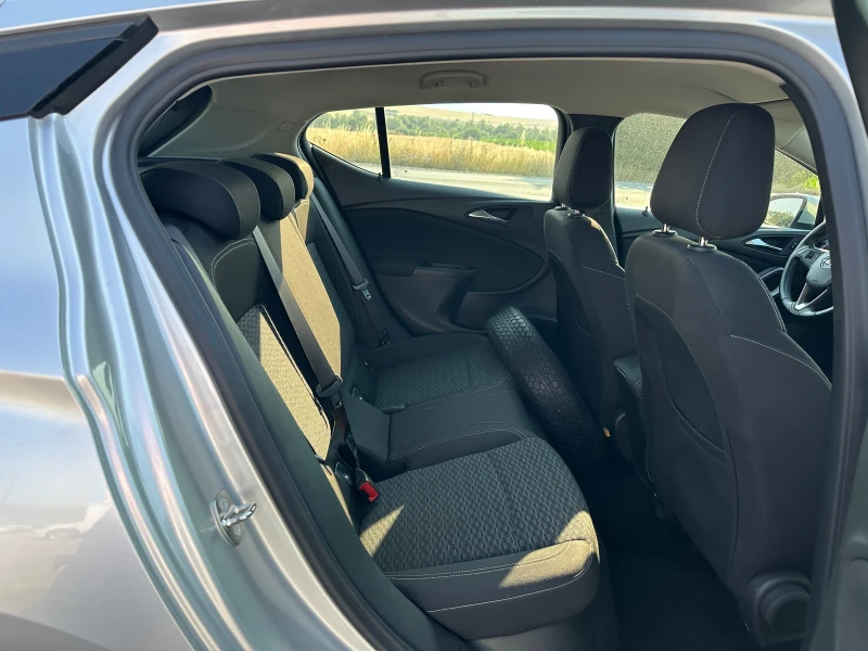 Opel Astra 1.6, снимка 8 - Автомобили и джипове - 50961547