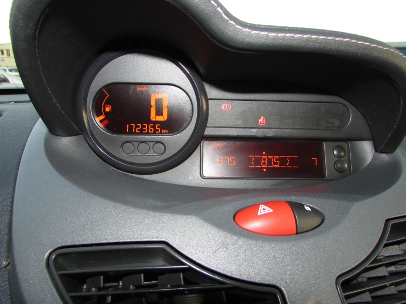 Renault Twingo 1.2i EURO5A ПАНОРАМА, снимка 13 - Автомобили и джипове - 51076621