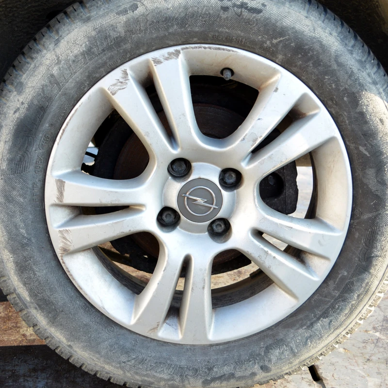 Opel Meriva 1.6 i, снимка 5 - Автомобили и джипове - 52168244