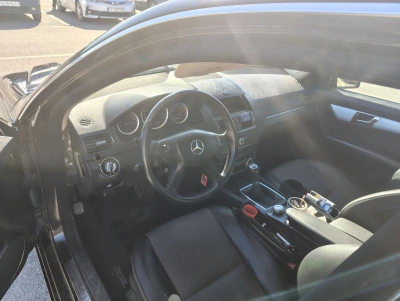 Mercedes-Benz C 200, снимка 15 - Автомобили и джипове - 52263828