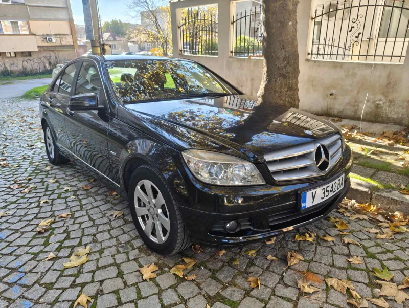 Mercedes-Benz C 200, снимка 11 - Автомобили и джипове - 52263828