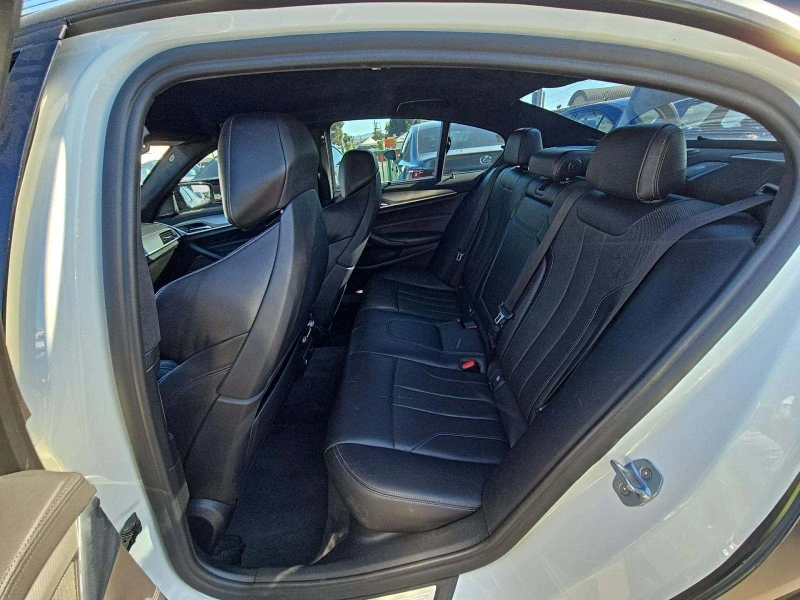 BMW M5 Valvetronic Designs., снимка 9 - Автомобили и джипове - 52408336