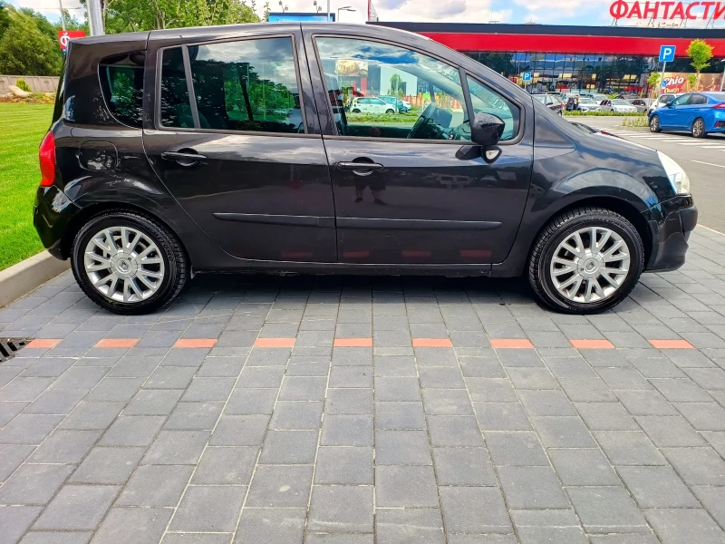 Renault Clio Grand Modus 1.2i Turbo, снимка 8 - Автомобили и джипове - 52991799
