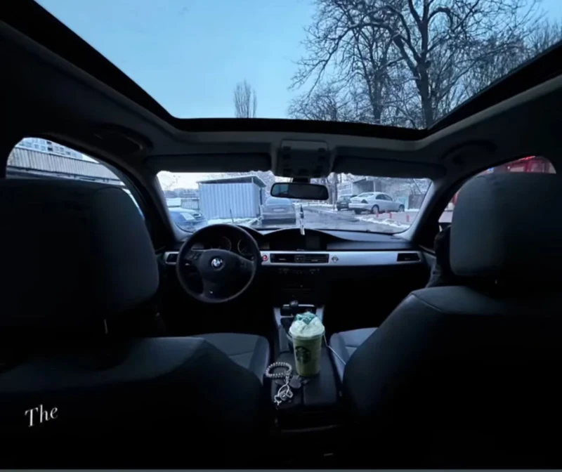 BMW 320, снимка 3 - Автомобили и джипове - 53507757