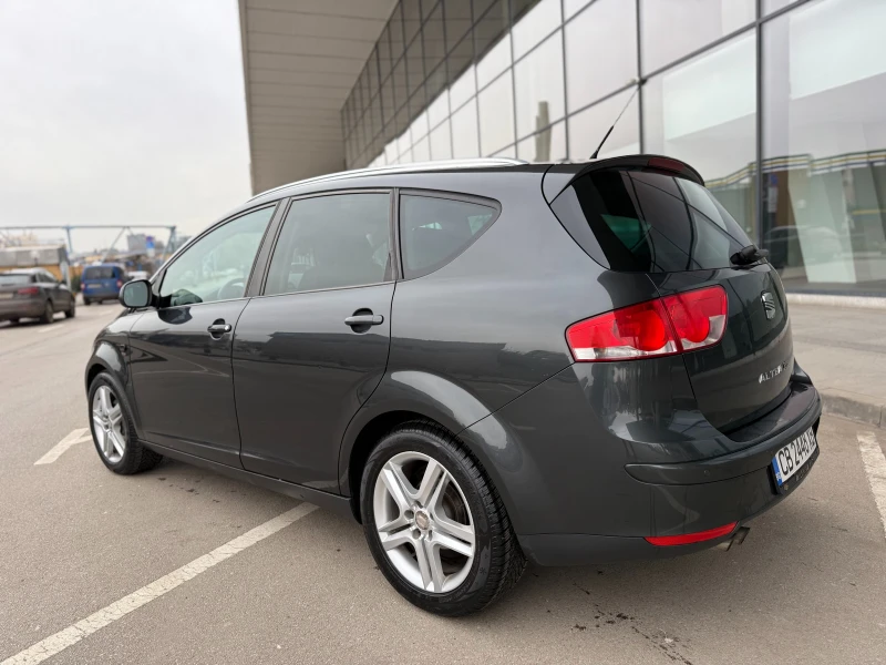 Seat Altea XL 6 МЕСЕЦА ГАРАНЦИЯ/2.0TDI 140к.с. Facelift/Нави, снимка 3 - Автомобили и джипове - 53512688