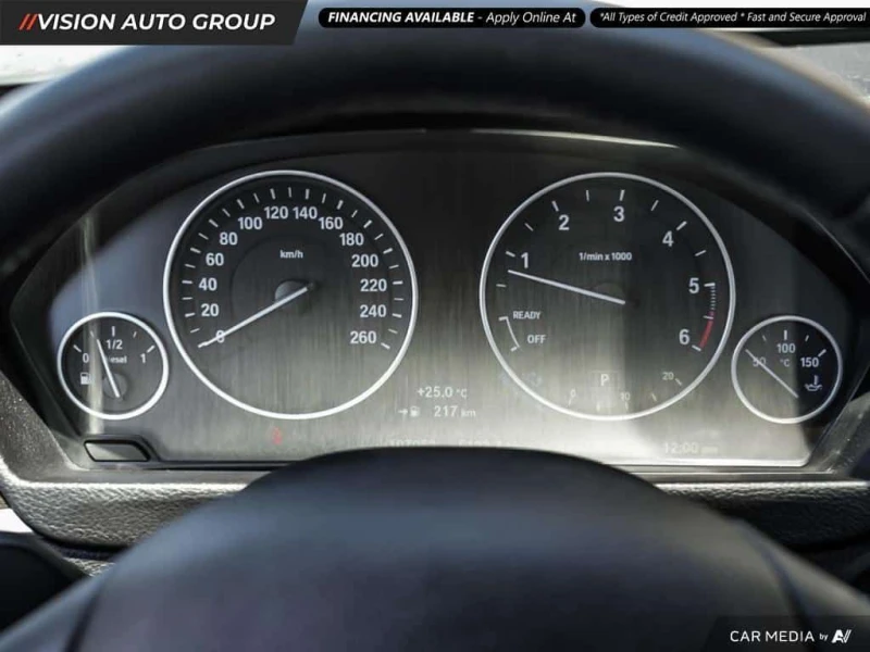 BMW 328 * 4dr Sdn 328d xDrive AWD| NAVI| SUNROOF| 2 SETS O, снимка 14 - Автомобили и джипове - 53529248