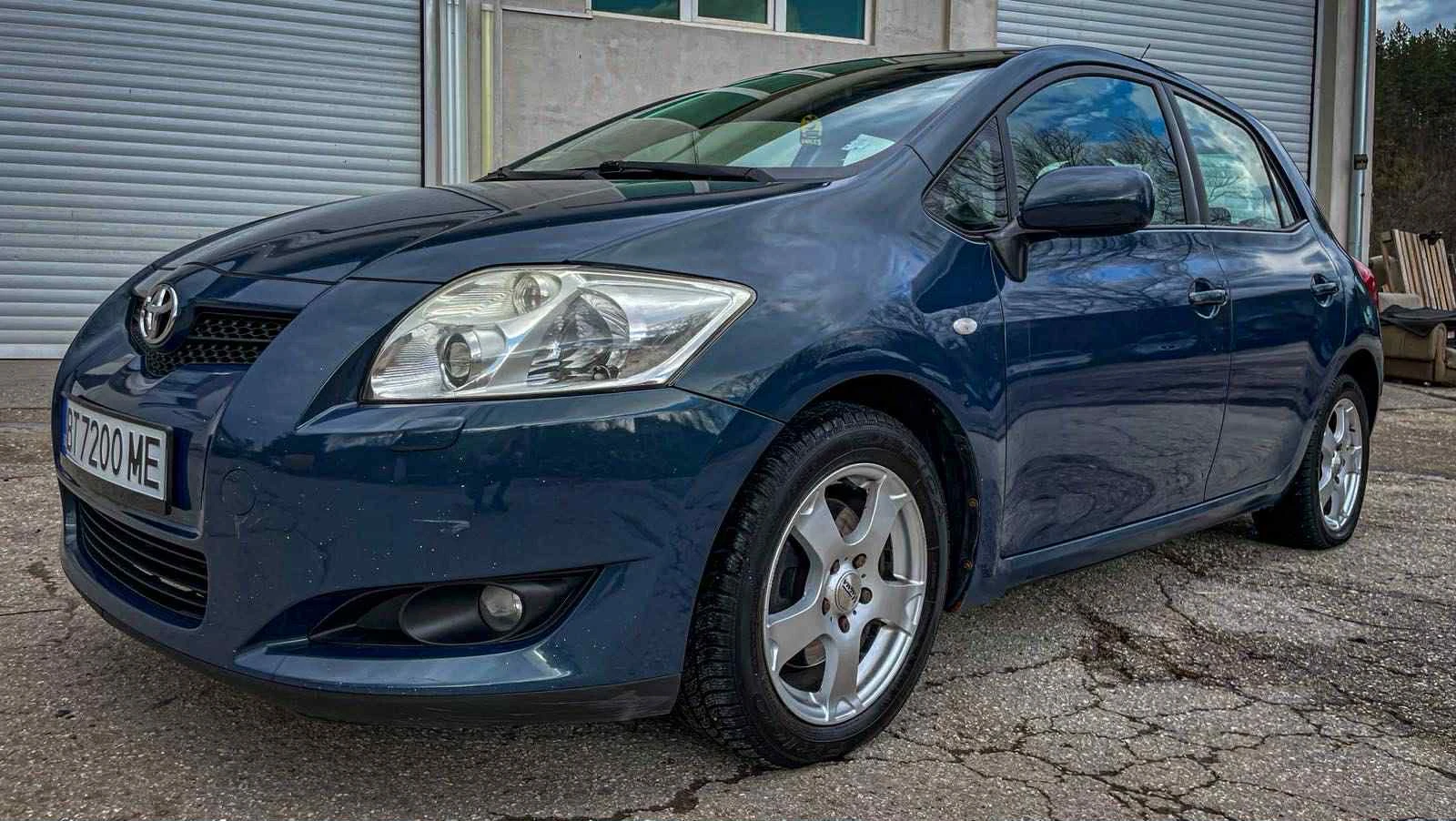 Toyota Auris, снимка 1
