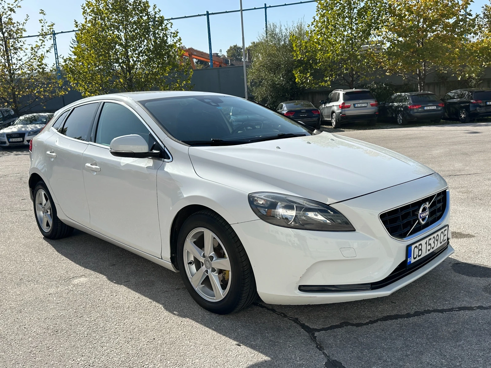 Volvo V40 2.0D  114к.с. - изображение 6