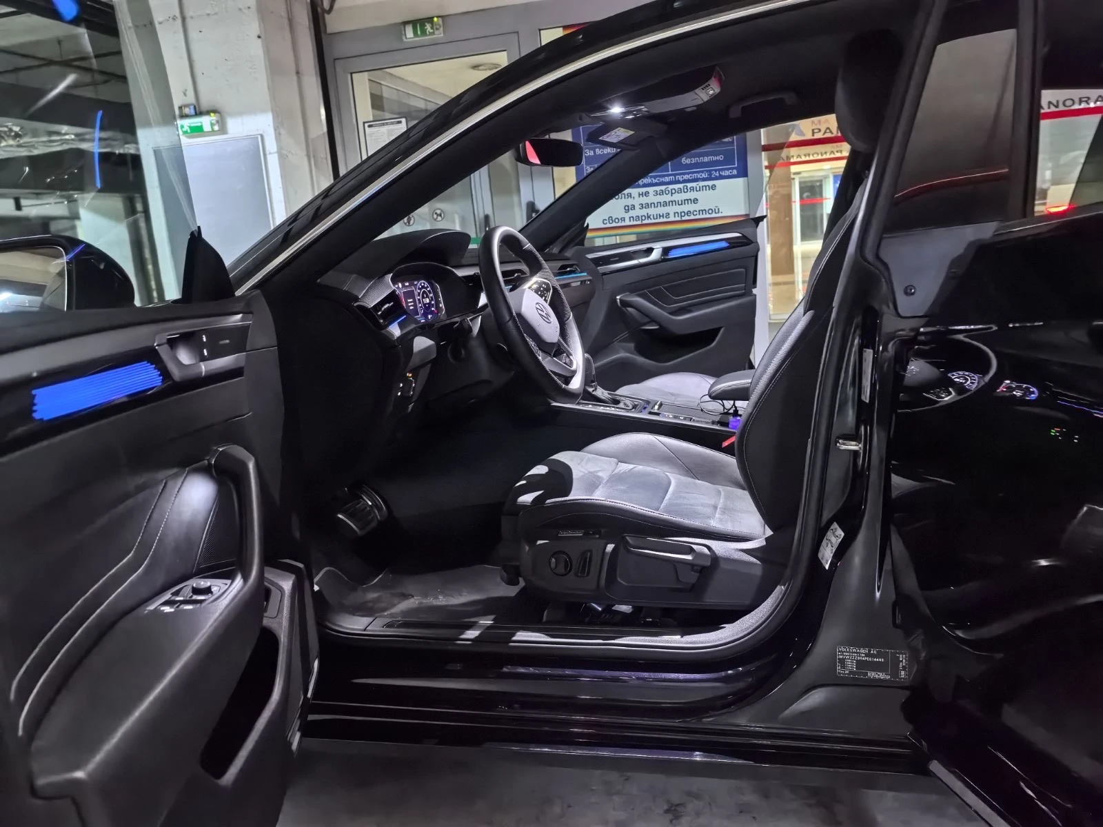 VW Arteon 4x4 200 к.с. ПРОДАДЕН - изображение 9