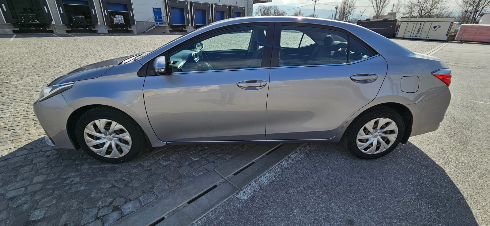 Toyota Corolla  - изображение 2