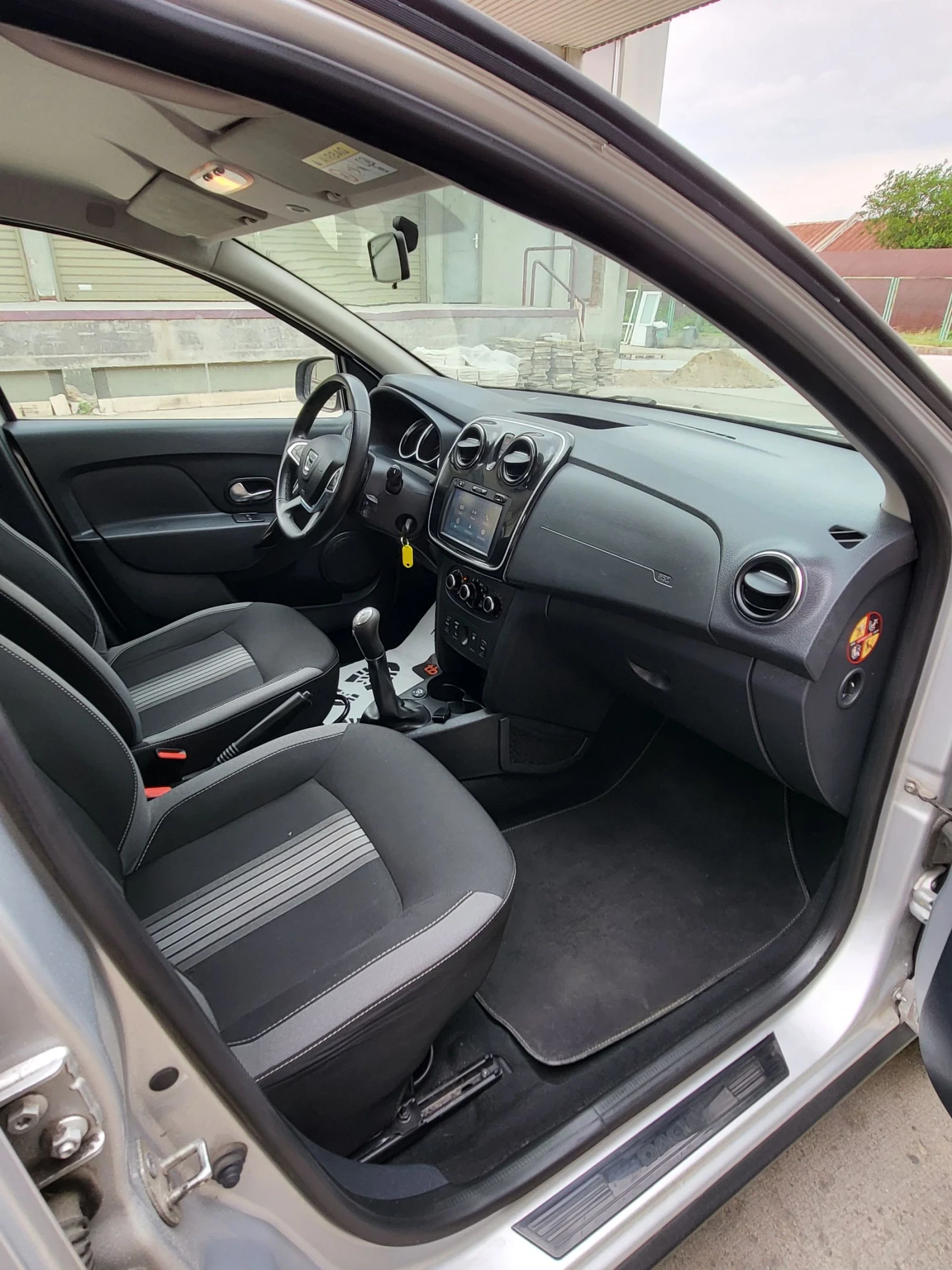 Dacia Sandero Stepway0.9Бензин/газ - изображение 8