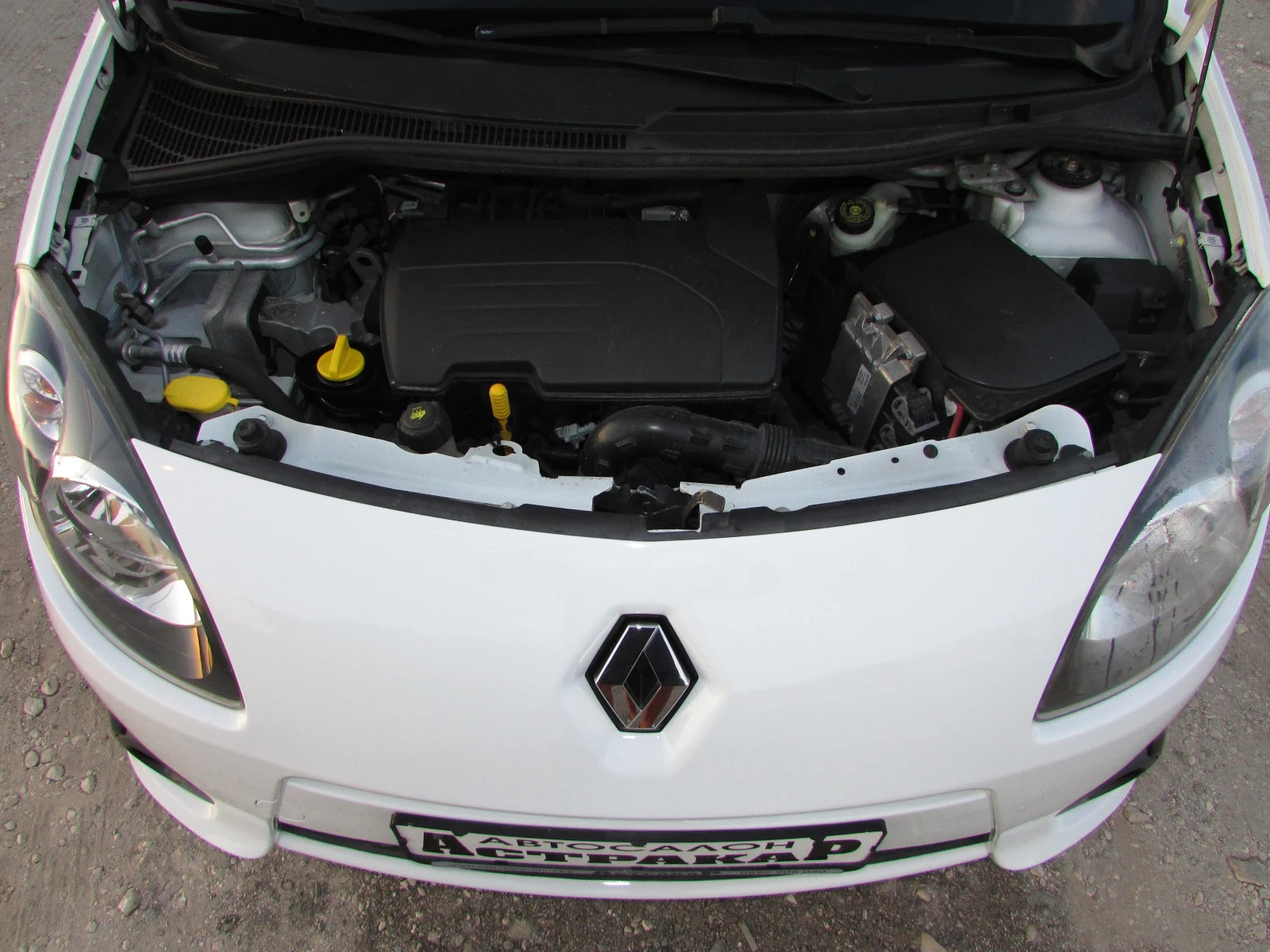 Renault Twingo 1.2i EURO5A  | Mobile.bg   16