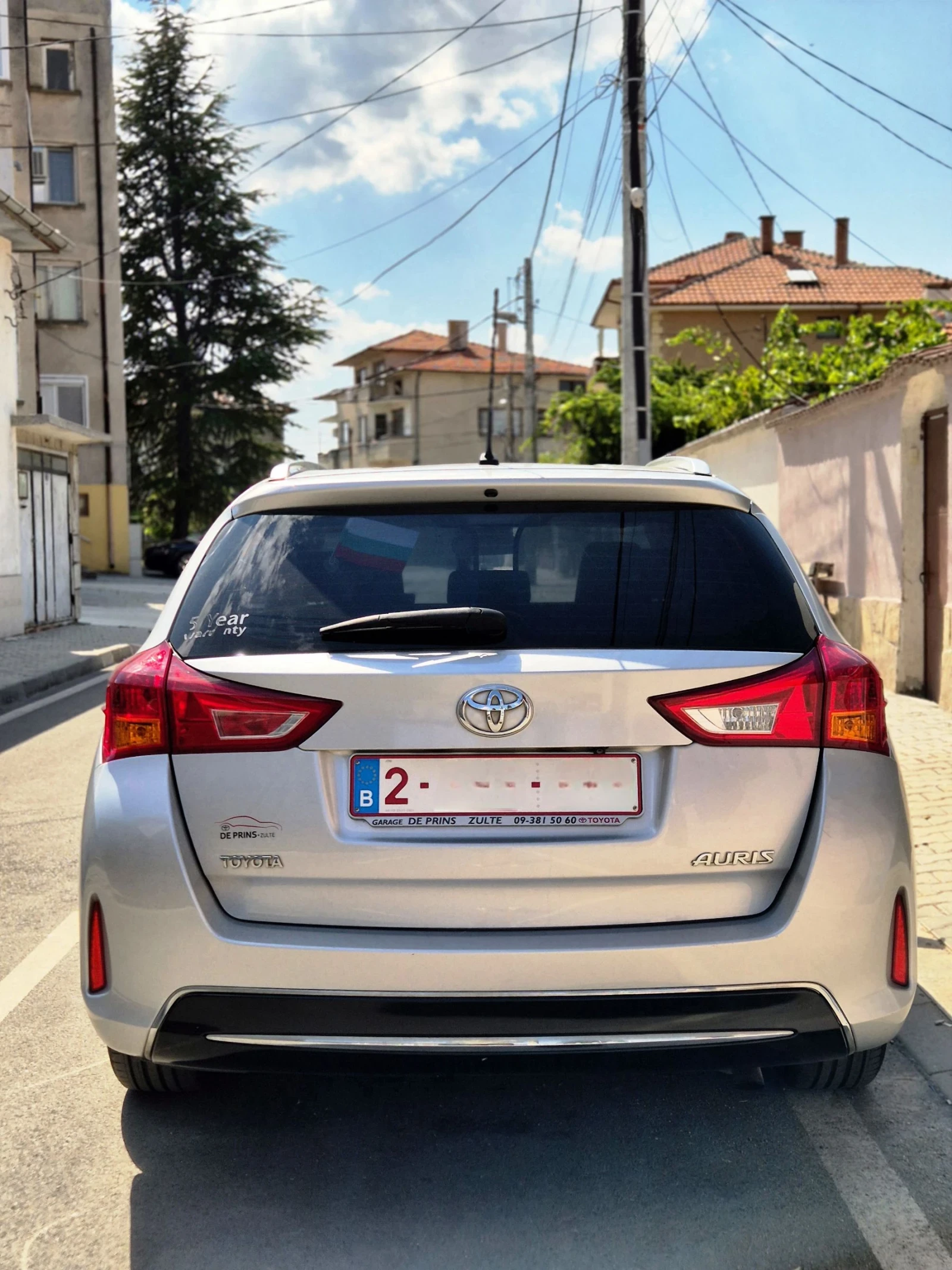 Toyota Auris 1.33i - изображение 5
