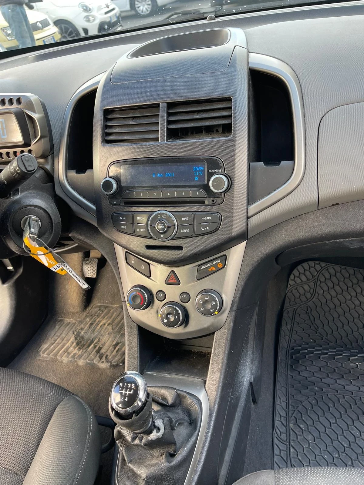 Chevrolet Aveo 1.2 бензин газ - изображение 9