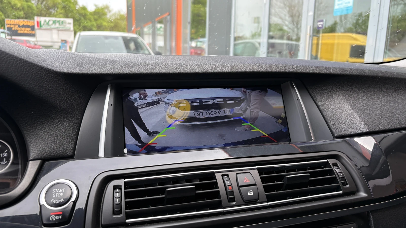 BMW 525 Xd CarPlay/камера, снимка 13 - Автомобили и джипове - 52028382
