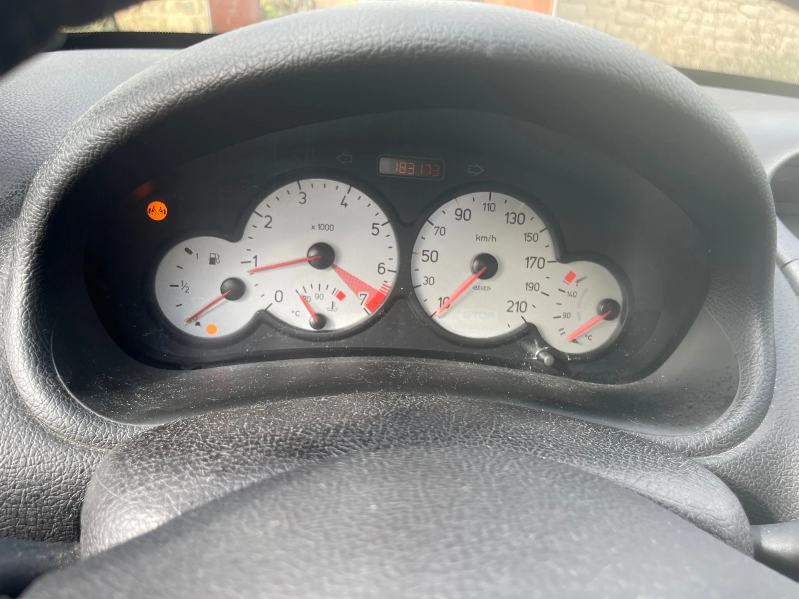 Peugeot 206 CC 2.0 - изображение 10