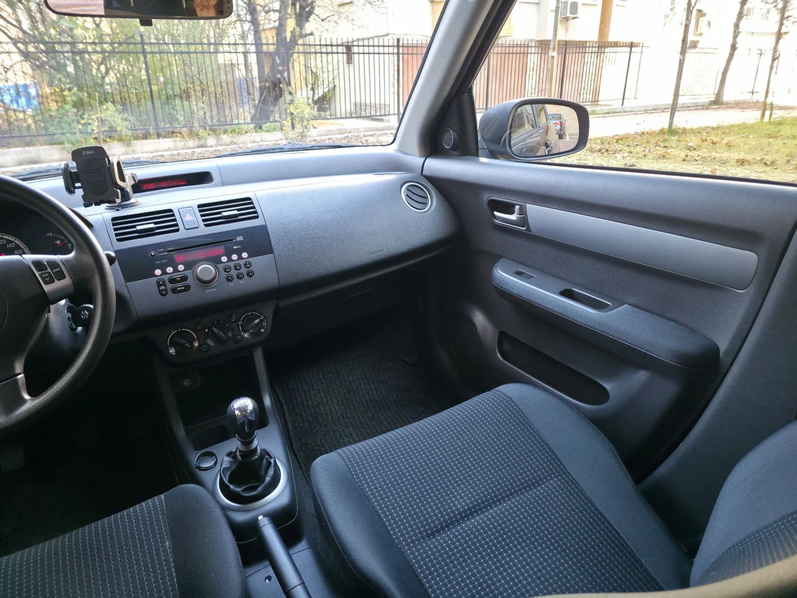 Suzuki Swift  !!! | Mobile.bg   13