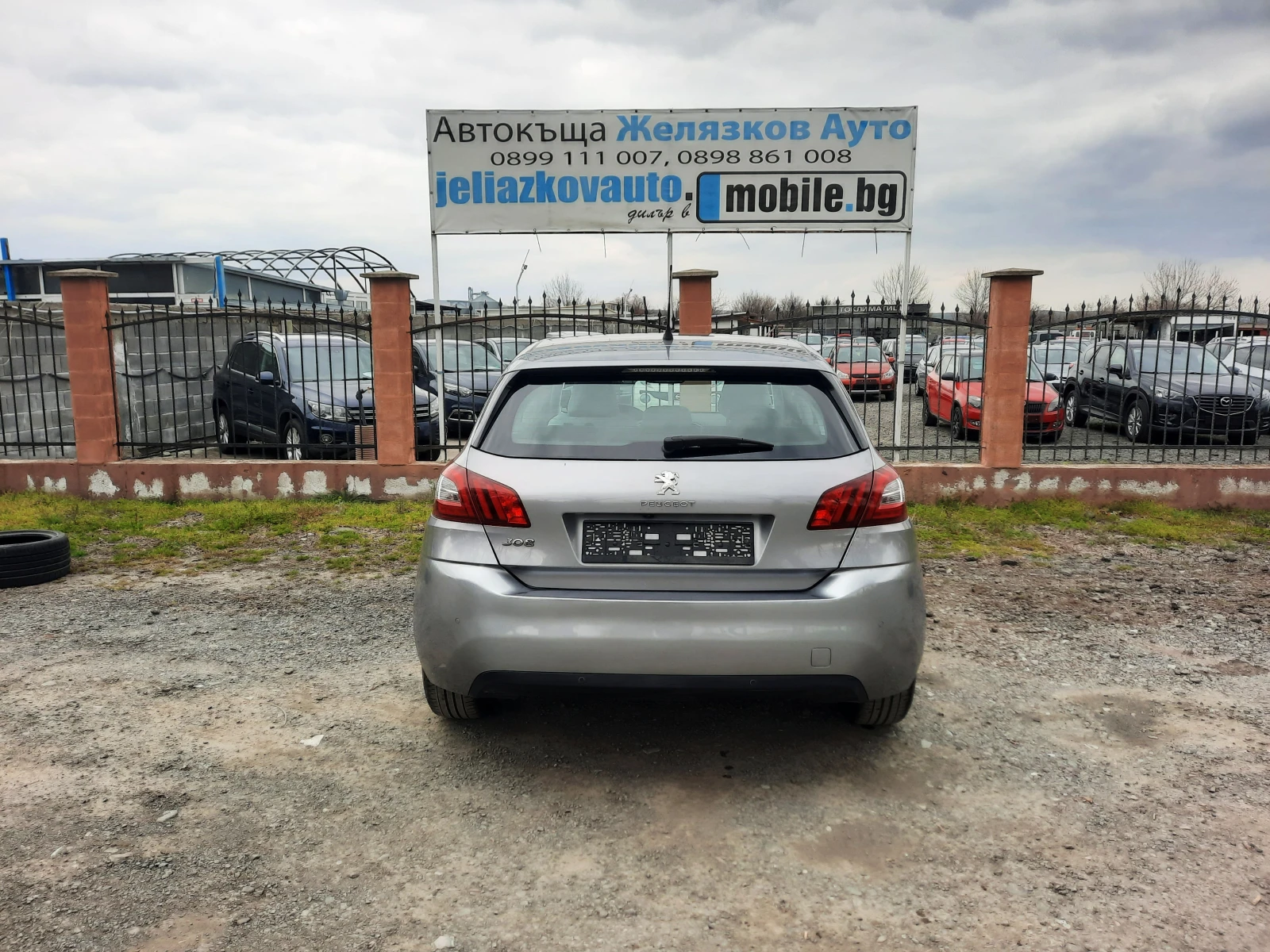 Peugeot 308 1.6eHDI, снимка 5 - Автомобили и джипове - 53905245