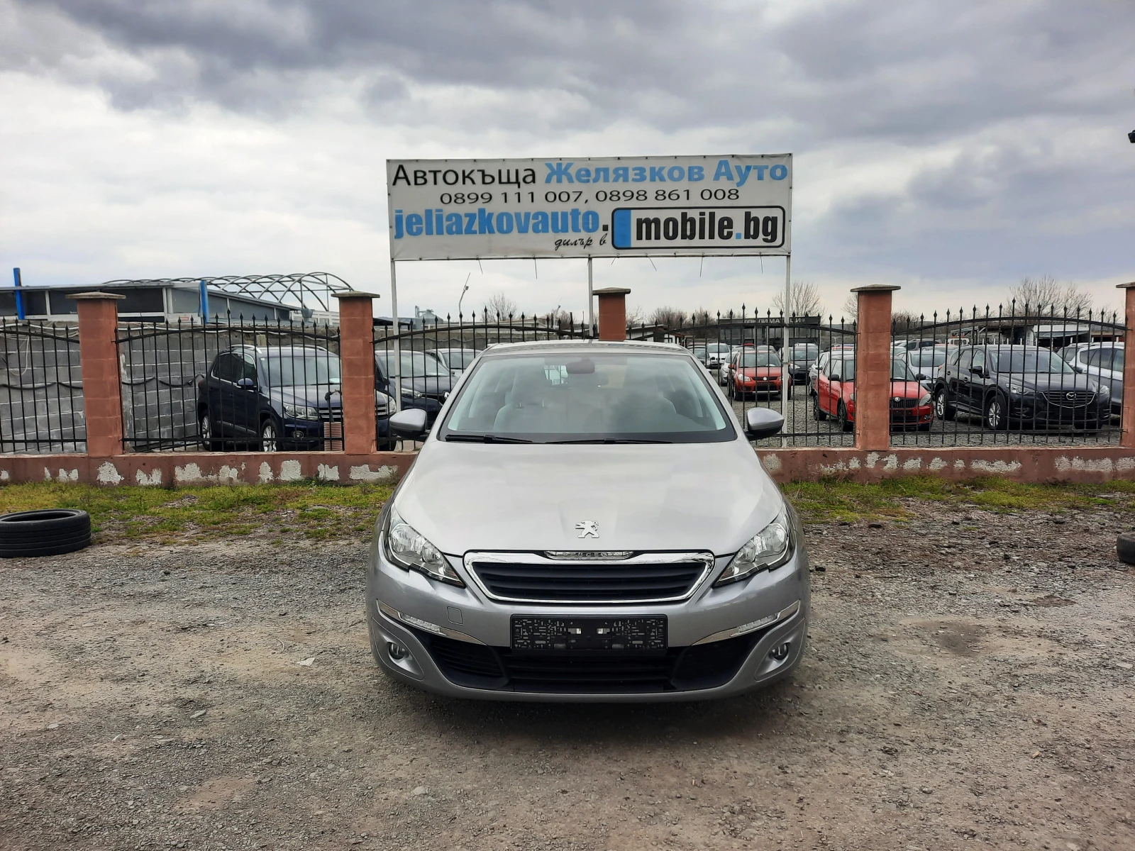 Peugeot 308 1.6eHDI, снимка 2 - Автомобили и джипове - 53905245