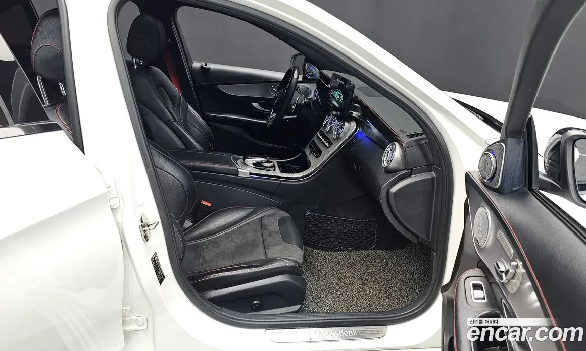 Mercedes-Benz C 43 AMG BURMASTER* AMG DYNAMIC* HEAD-UP* CARBON* КРАЙНА ЦЕ, снимка 12 - Автомобили и джипове - 54082703