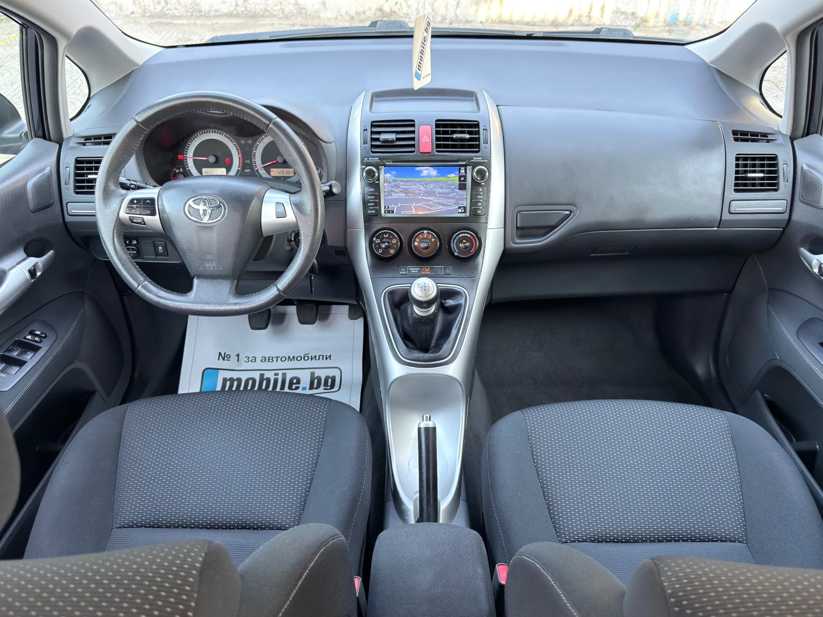 Toyota Auris 1.6i - ФЕЙСЛИФТ - КАМЕРА - НАВИГАЦИЯ - ОТЛИЧНА, снимка 9 - Автомобили и джипове - 54853531