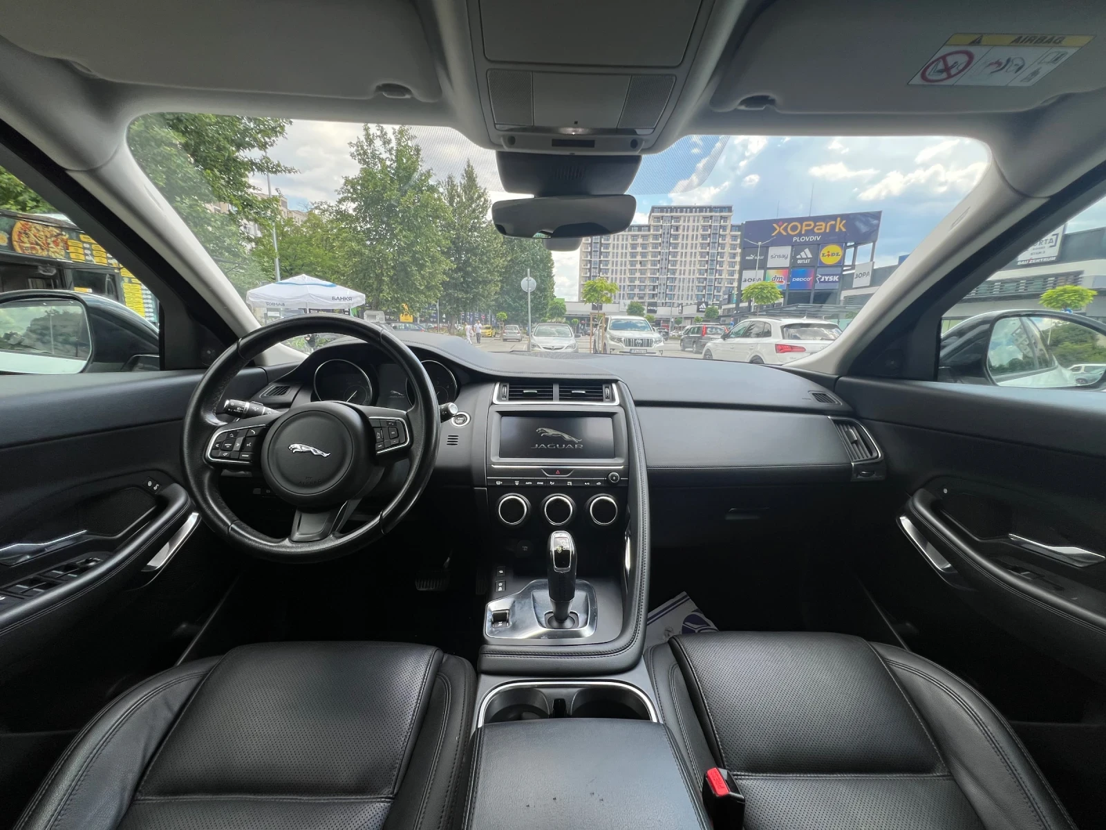 Jaguar E-pace R Dynamic 180D, снимка 9 - Автомобили и джипове - 54959707