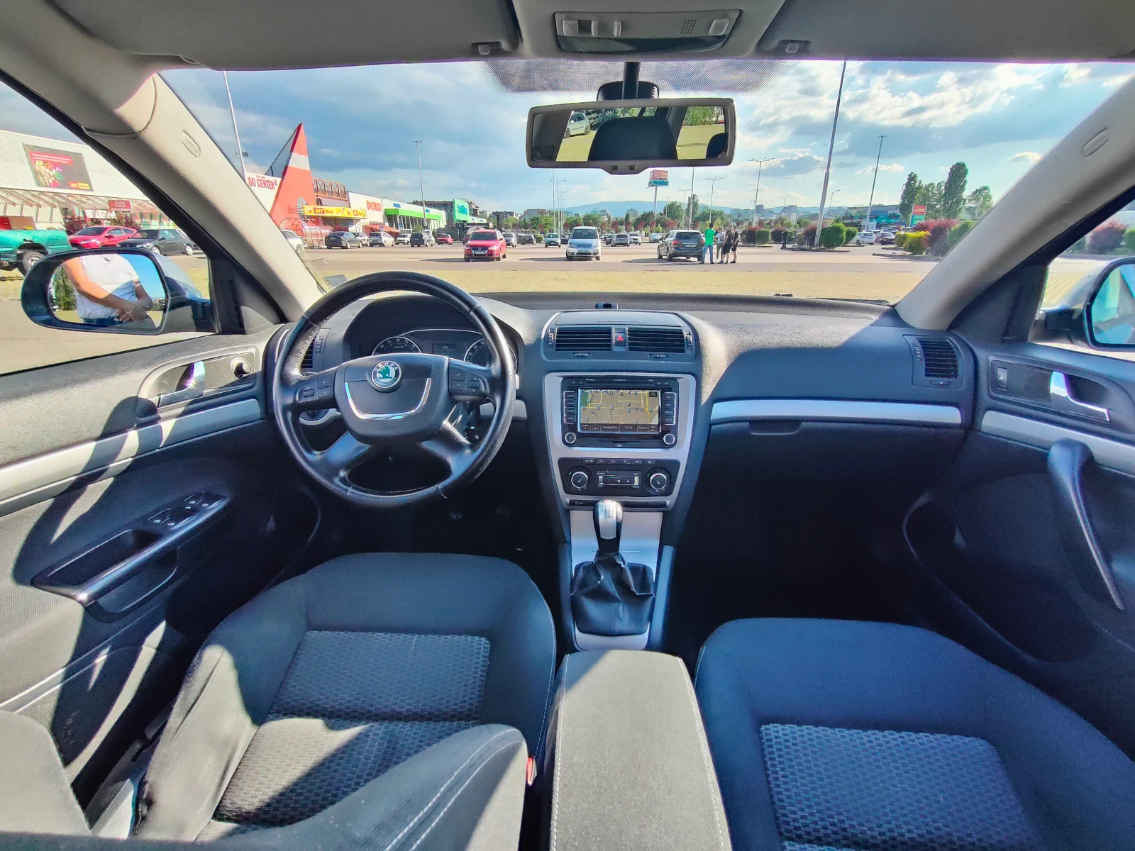 Skoda Octavia 4x4, 2.0TDI, 140hp, Elegance, снимка 6 - Автомобили и джипове - 55009437
