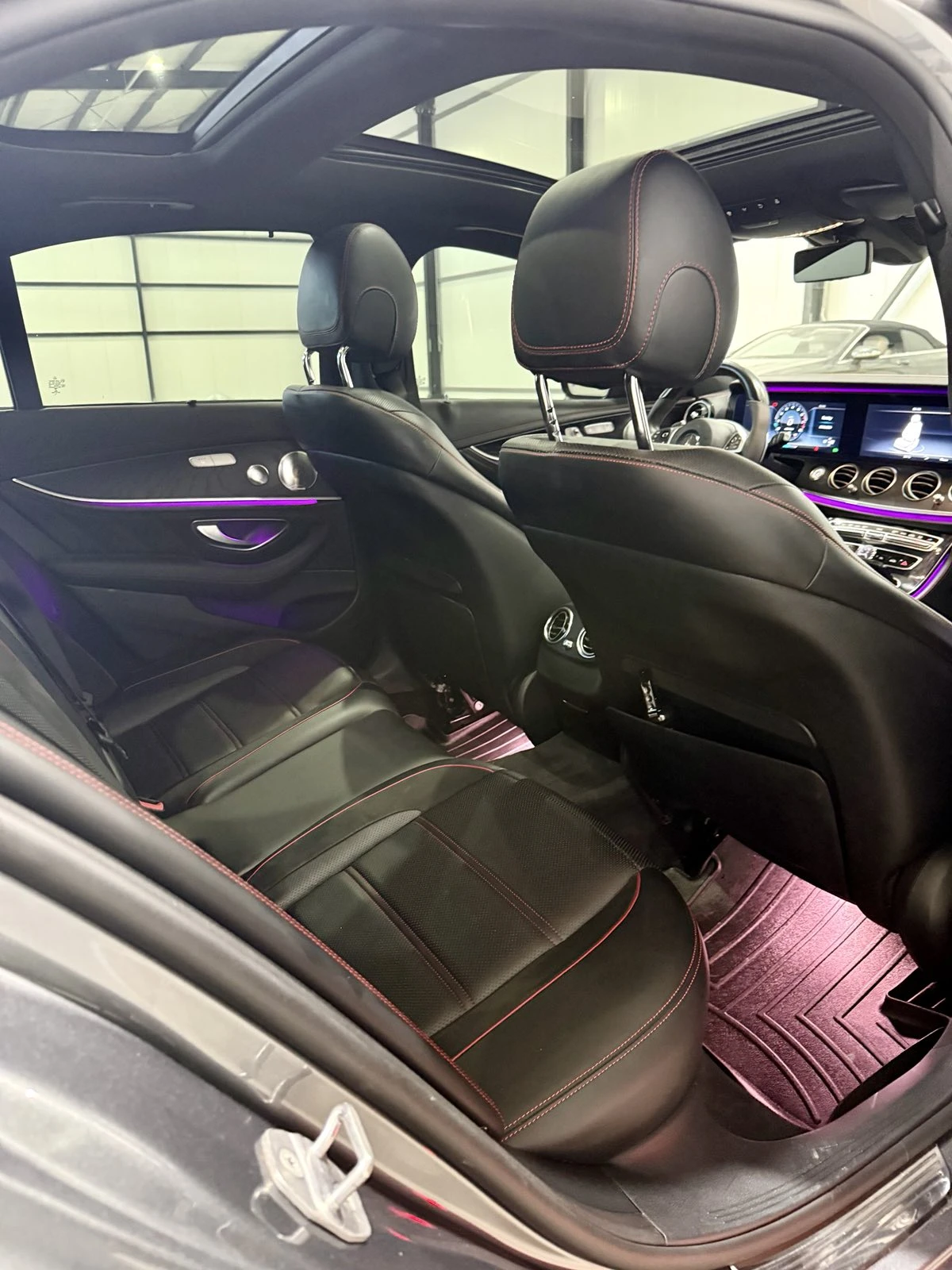 Mercedes-Benz E 43 AMG 4M Night Package, снимка 11 - Автомобили и джипове - 55103947