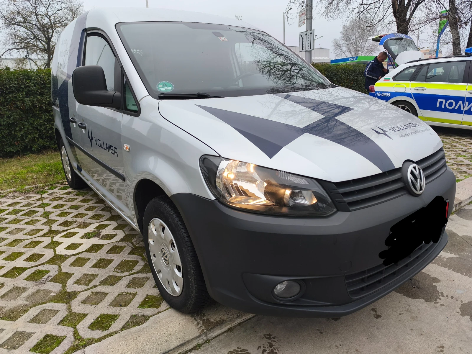 VW Caddy 1.6 Dizel klima, снимка 4 - Автомобили и джипове - 55554690