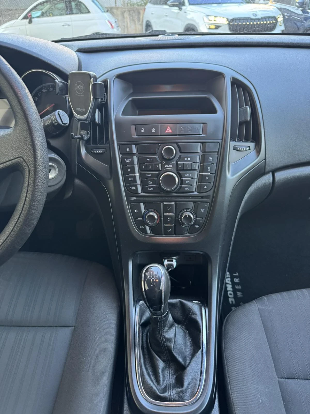 Opel Astra 1.4 87hp, снимка 11 - Автомобили и джипове - 55619580