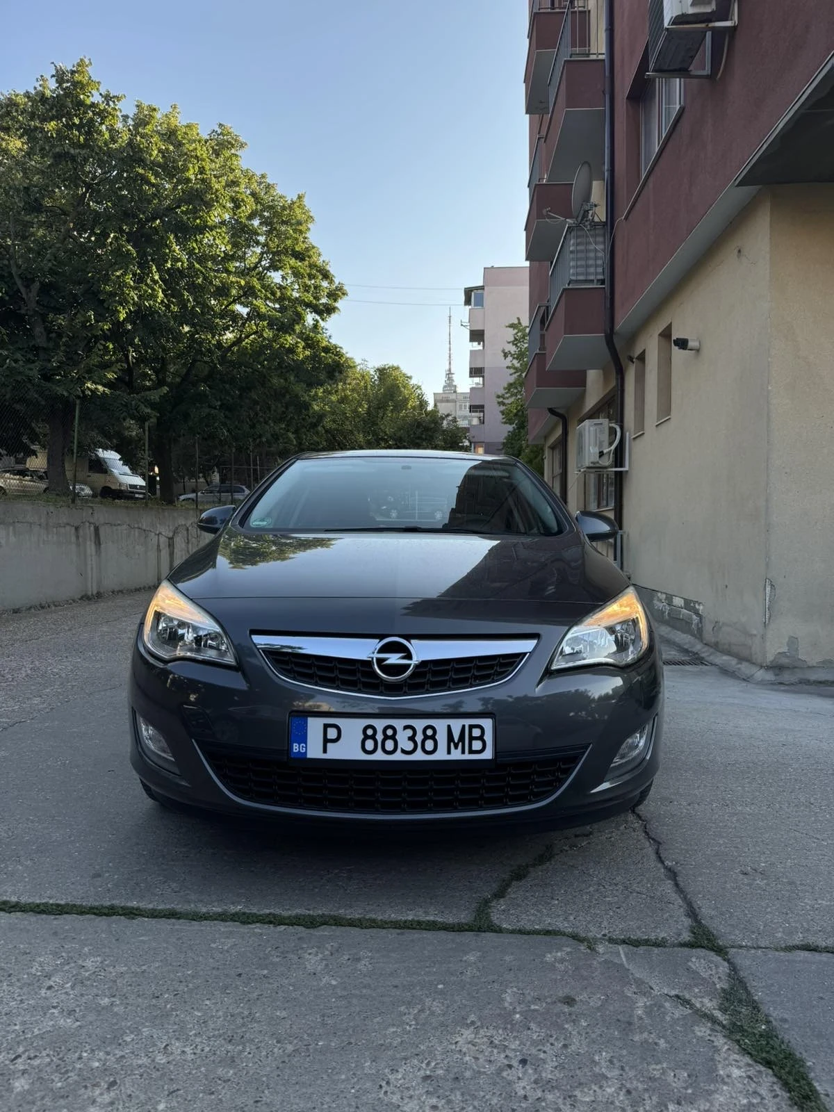 Opel Astra 1.4 87hp, снимка 2 - Автомобили и джипове - 55619580