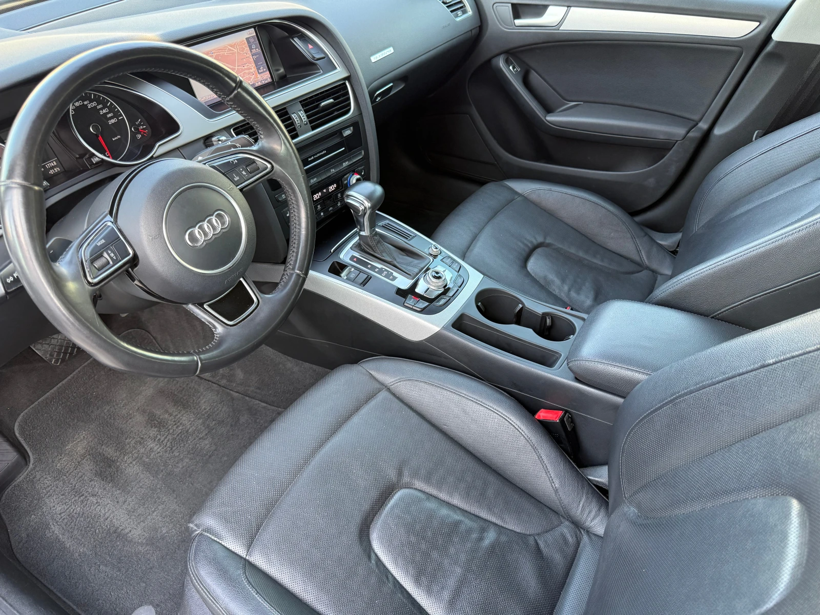 Audi A5 SB 3.0tdi QUATTRO* ОБДУХВАНЕ* ПОДГРЕВ* ПАМЕТ* LED, снимка 10 - Автомобили и джипове - 55812304
