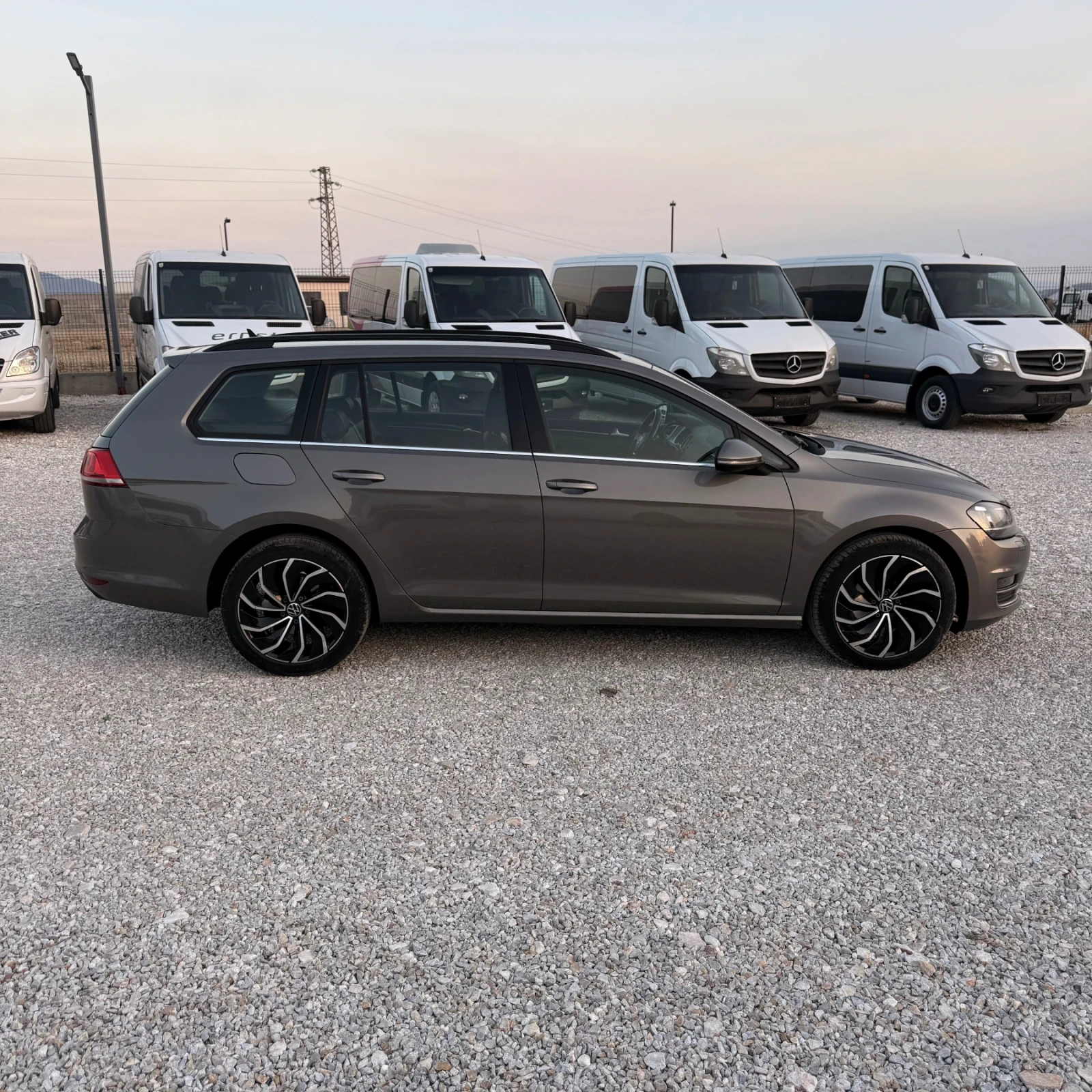 VW Golf ЛИЗИНГ-1.6TDi-4motion, снимка 6 - Автомобили и джипове - 56045822