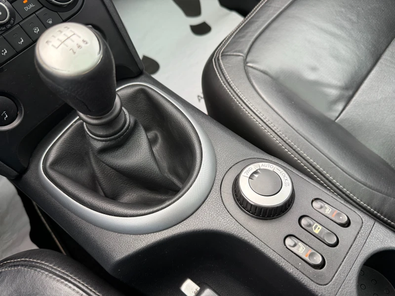 Nissan Qashqai 2.0d 150 к.с. , снимка 11 - Автомобили и джипове - 52661442