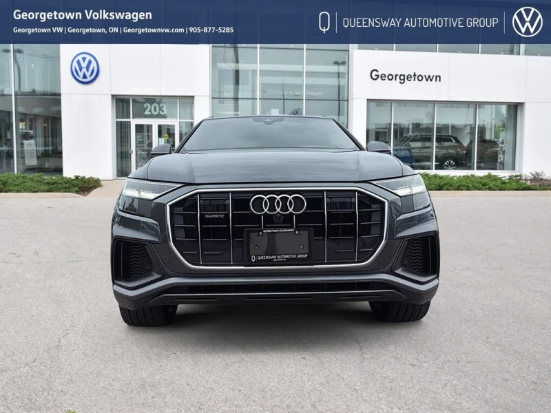 Audi Q8 * 55 Progressiv S Line | Carplay | Pano | 22 Pckg , снимка 2 - Автомобили и джипове - 52976202