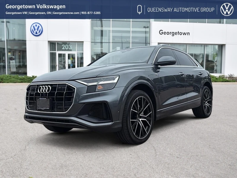 Audi Q8 * 55 Progressiv S Line | Carplay | Pano | 22 Pckg , снимка 3 - Автомобили и джипове - 52976202