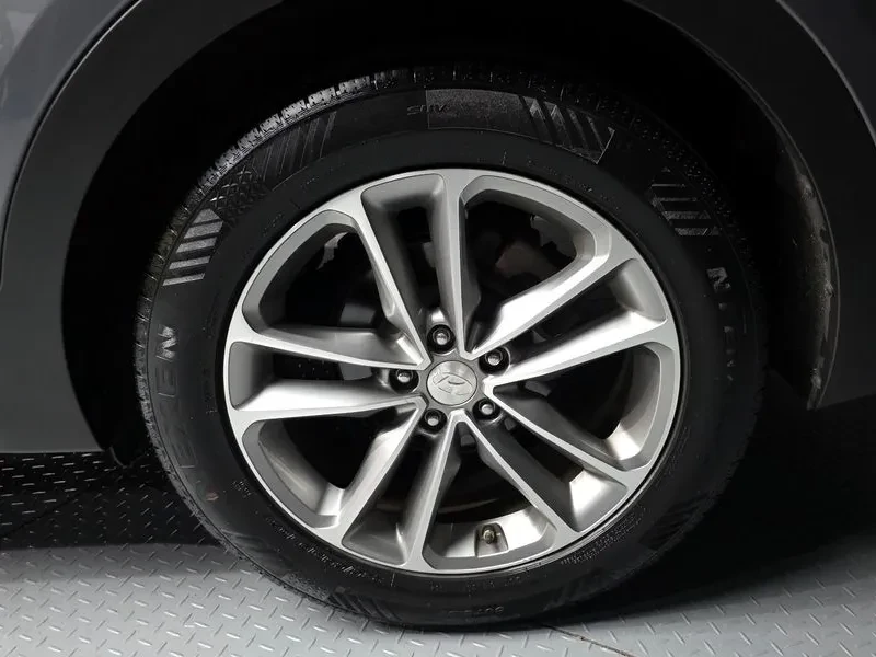 Hyundai Santa fe, снимка 5 - Автомобили и джипове - 54833536