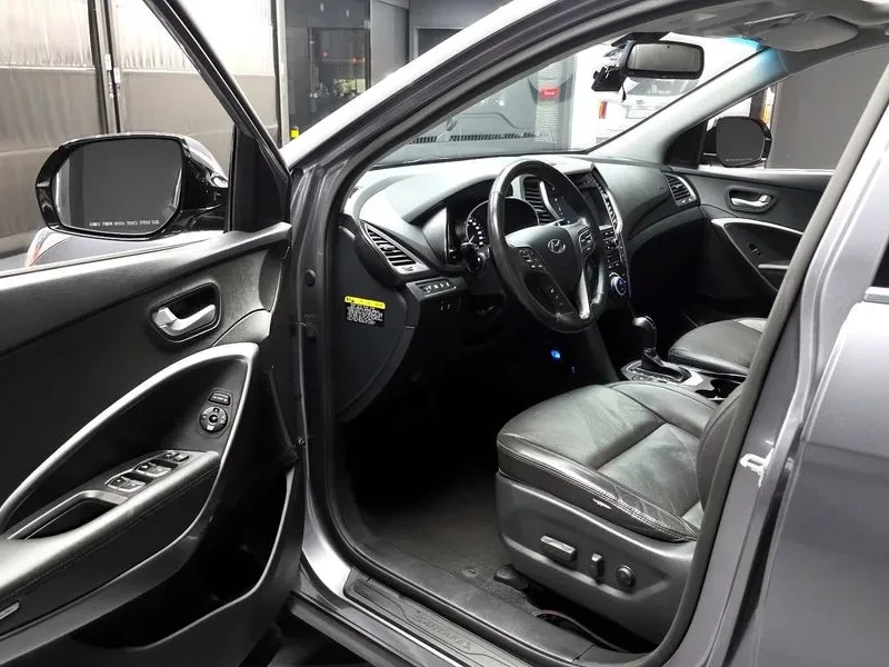 Hyundai Santa fe, снимка 10 - Автомобили и джипове - 54833536