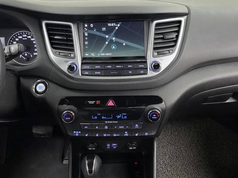 Hyundai Tucson Diesel 2.0 4Wd Premium, снимка 14 - Автомобили и джипове - 55615948