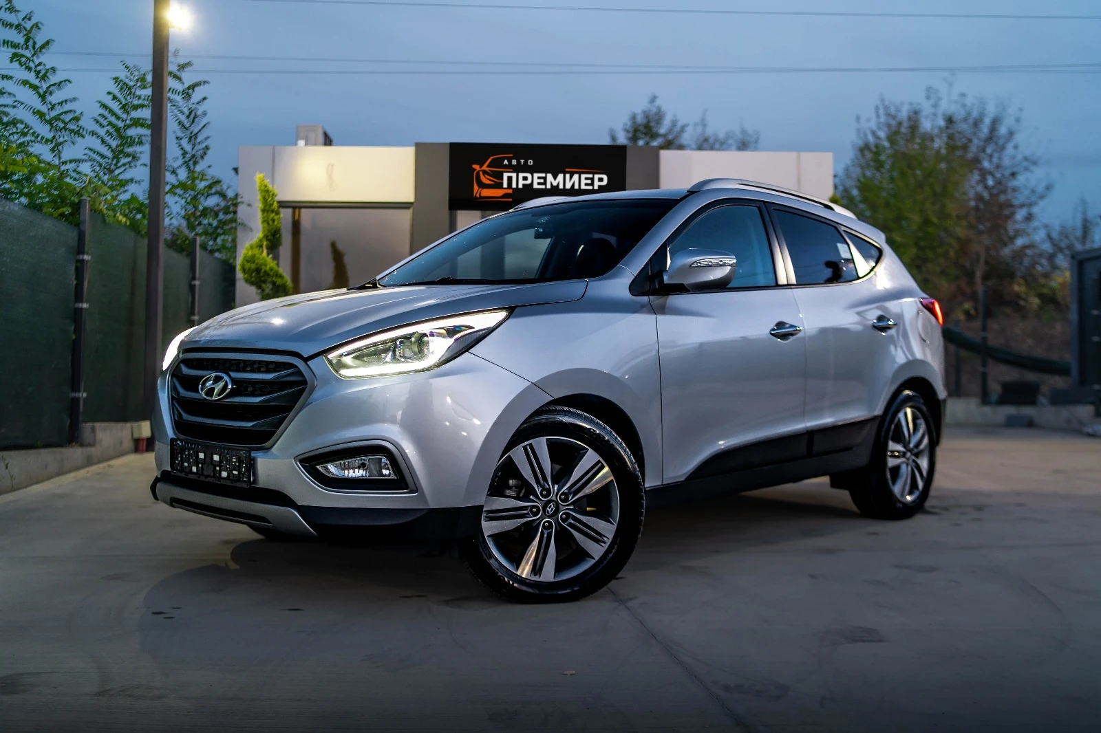 Hyundai IX35 2.0CRDI 4x4 (TUCSON)-6M ГАРАНЦИЯ-PREMIUM-FULL! - [1] 