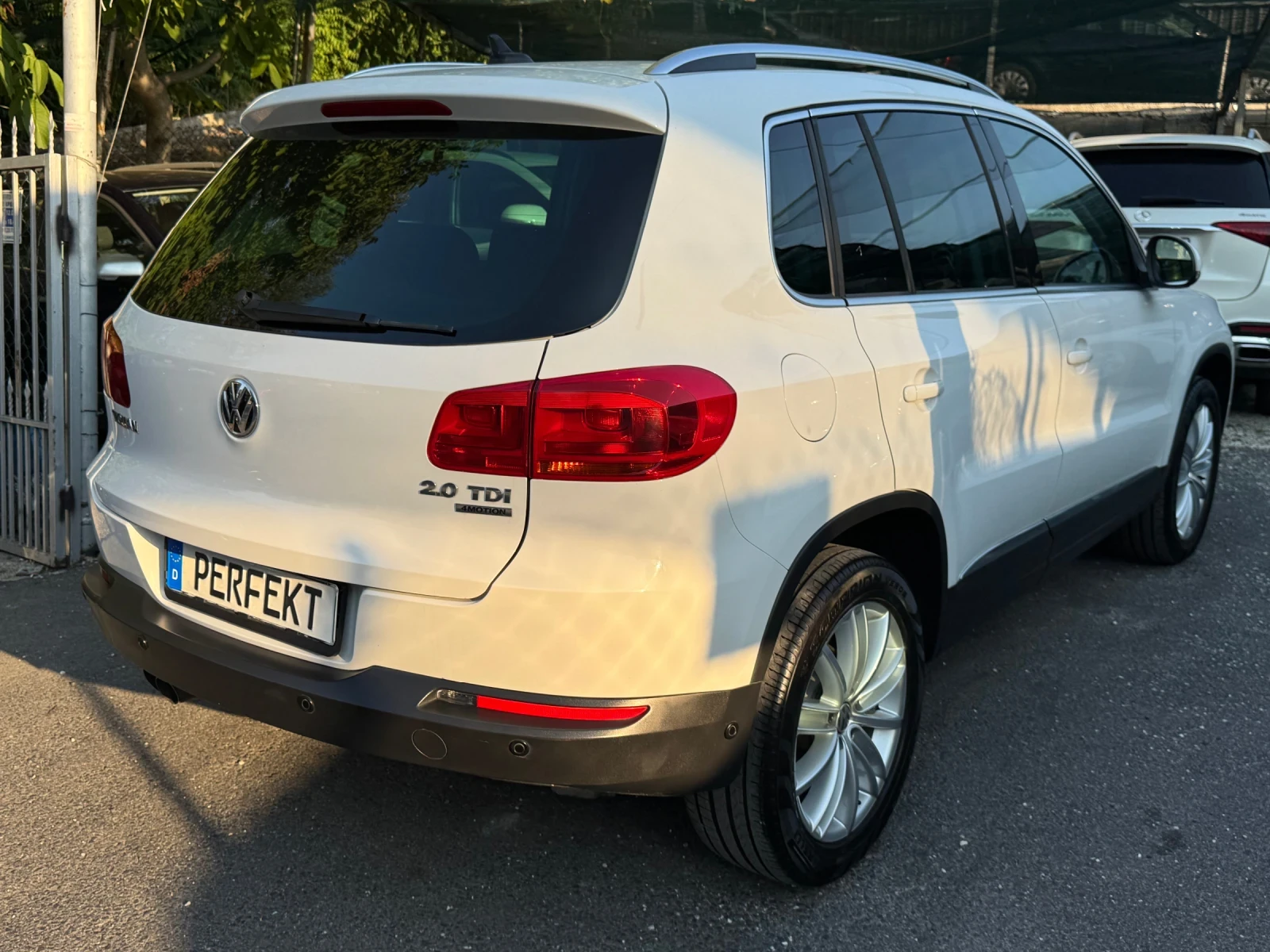 VW Tiguan 2.0TDI* 4motion* DSG - изображение 4