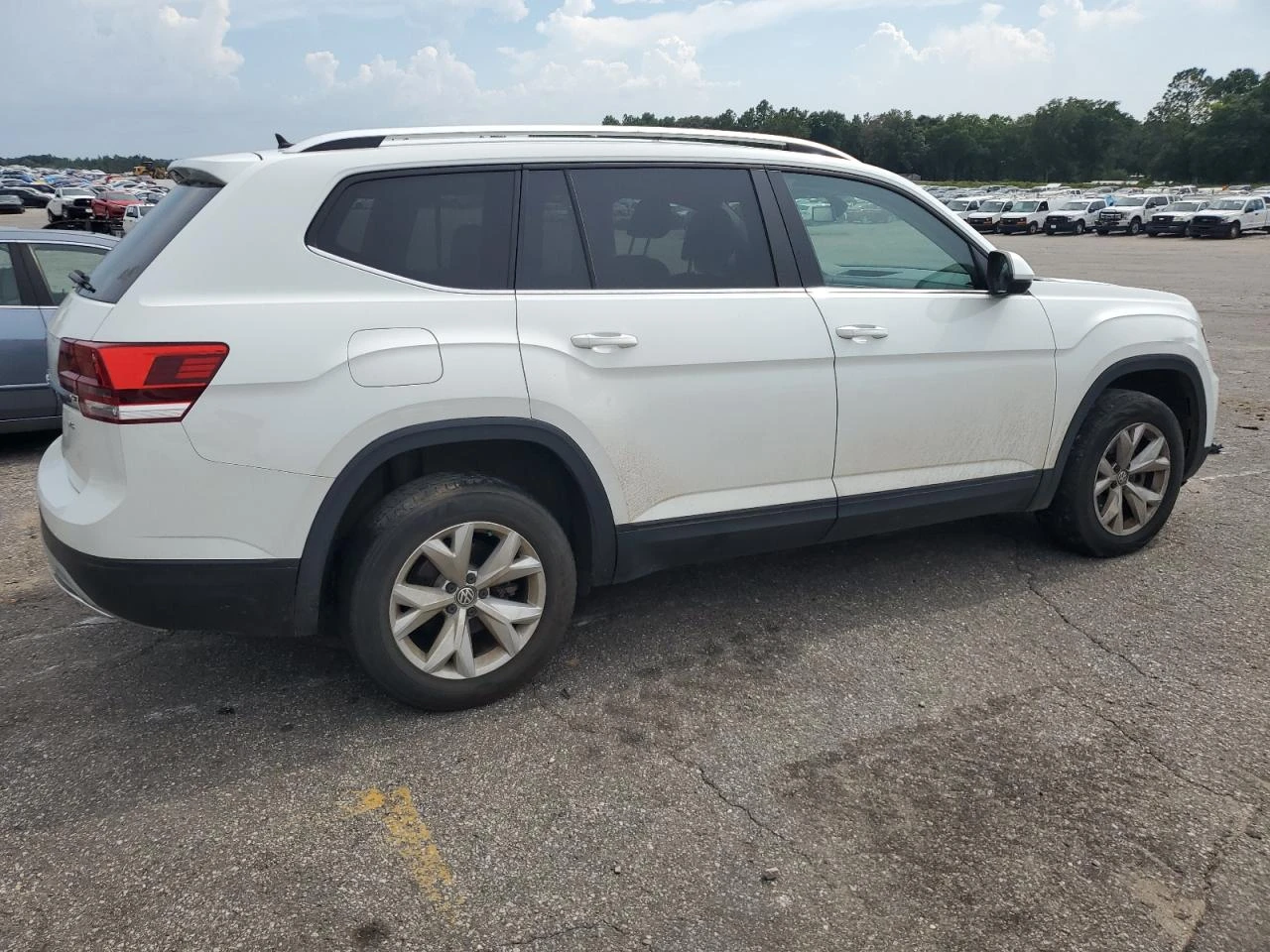 VW Atlas SE 3.6L V6  - изображение 3