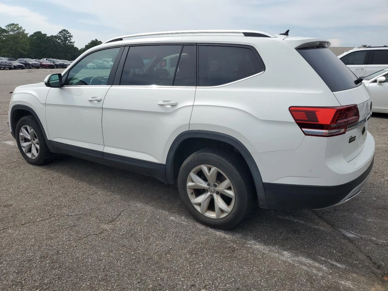 VW Atlas SE 3.6L V6  - изображение 2
