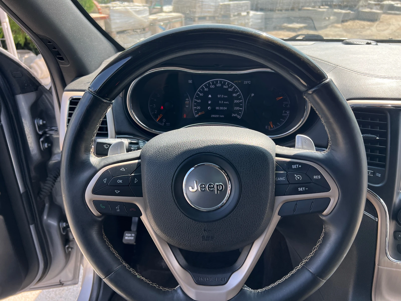 Jeep Grand cherokee Overland 5.7 V8 HEMI-  10.11.202025 | Mobile.bg   11